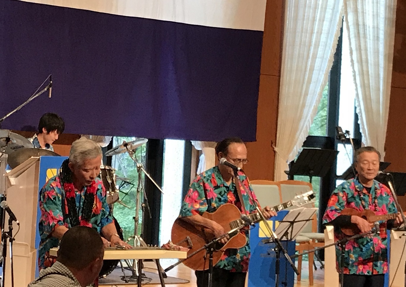 軽音楽部OB・OG会総会 11月５日