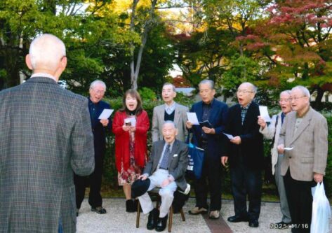 ホームカミングデーに萬成ゼミ(S．40年卒)ミニ同窓会開催