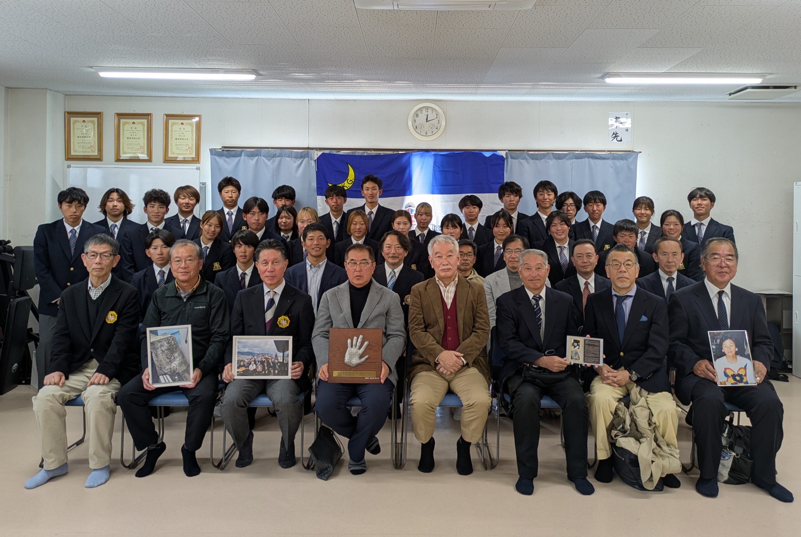 ヨット部レリーフお披露目会開催